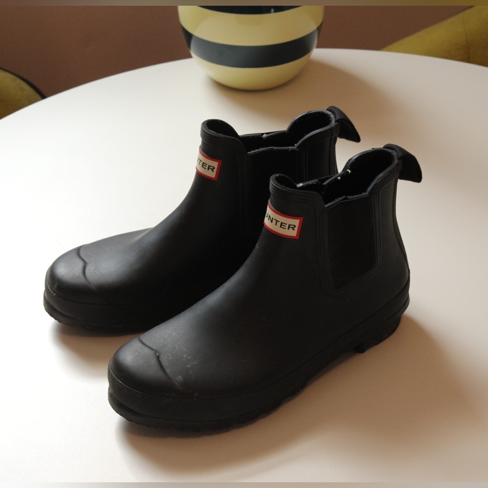 Size 8 Hunter Chelsea Rain Boots